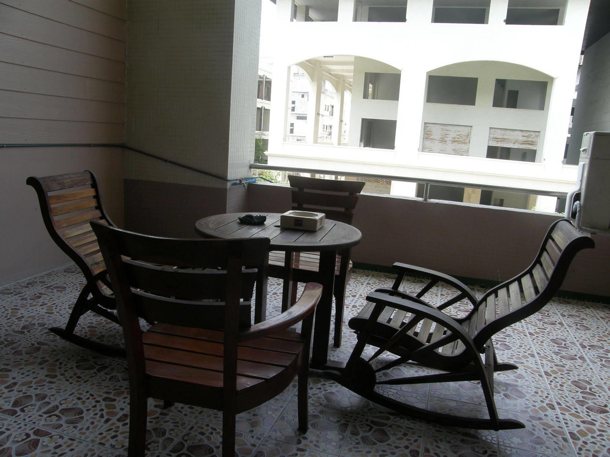 Anchana House Jomtien Beach Εξωτερικό φωτογραφία